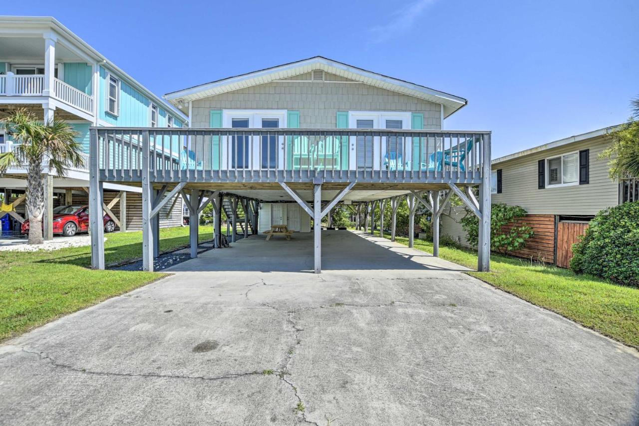 Oak Island Beach Abode With Deck Walk To Shore! Экстерьер фото